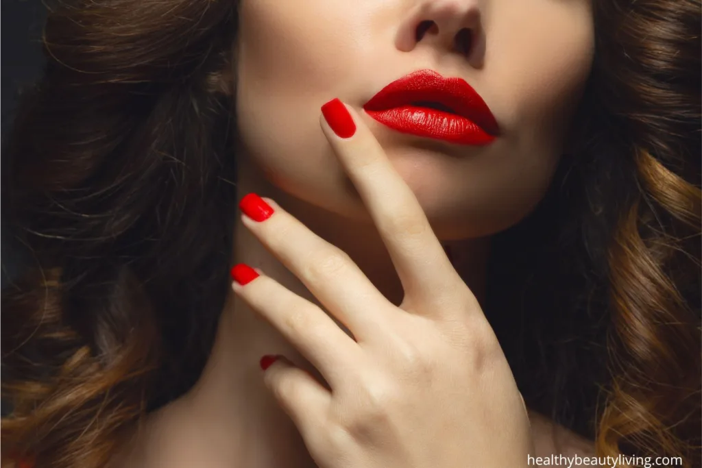 red nails