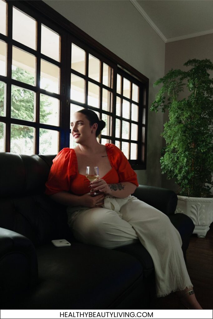 Best Flattering and Fun Summer Outfits for Curvy Women